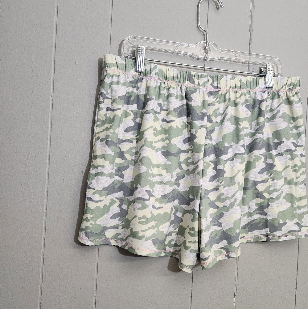 4/25$ Jaclyn Intimates Camo Sleepwear Shorts - Picture 6 of 10